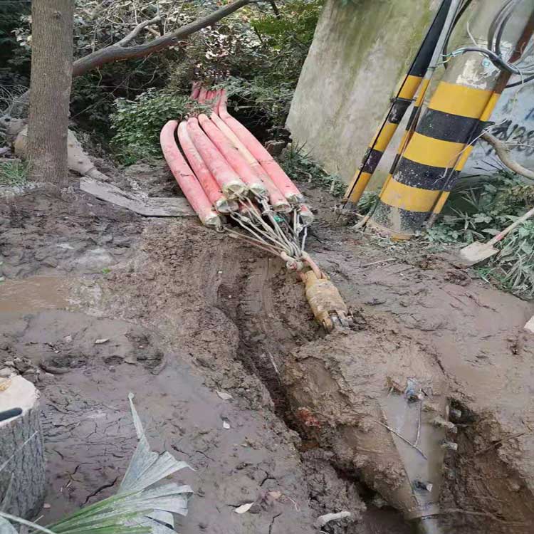 蜀山武汉门拖拉管